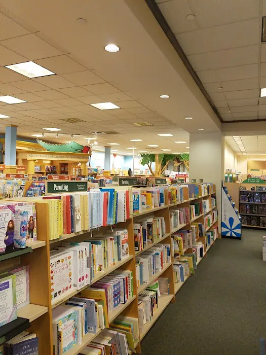 Barnes & Noble 5