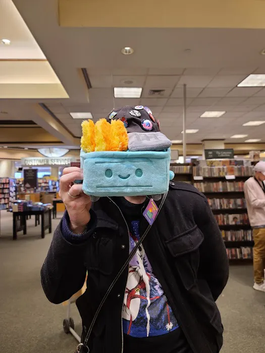 Barnes & Noble 5