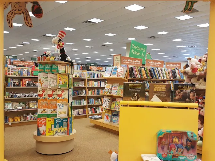 Barnes & Noble 4