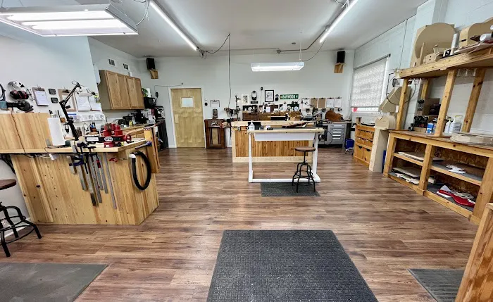 North Coast Guitar Company 5