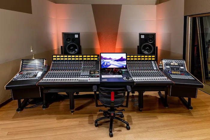 Sweetwater Studios 4