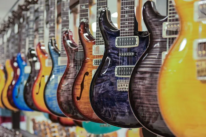 Dave's Guitar Shop 4