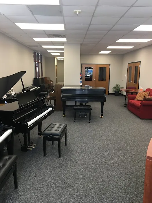 Madison Piano Place 4