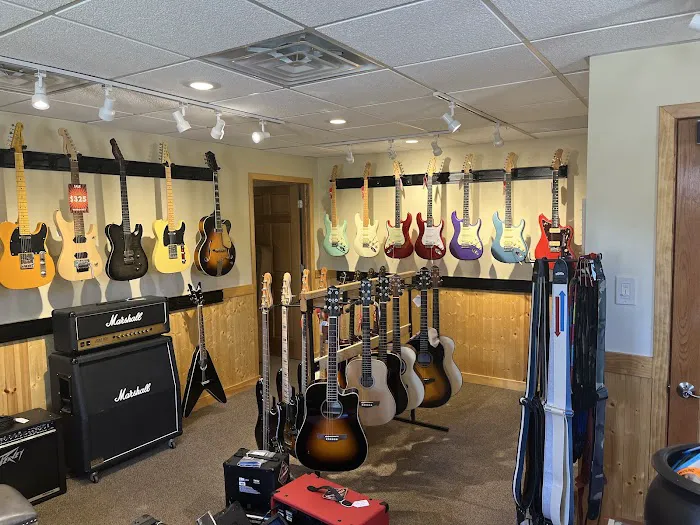 Allicks Guitar Shop 4
