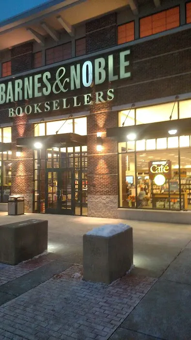 Barnes & Noble 4