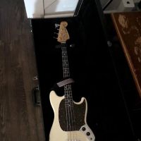 Swanny's Guitar Repair And Custom Shop ico