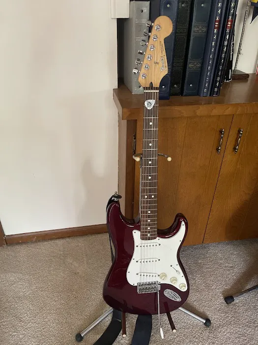 Pete's Guitar Service 5