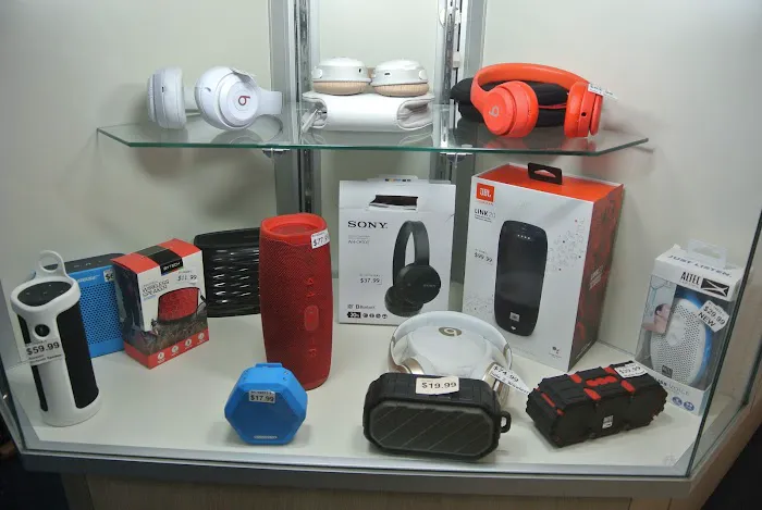 Cash for Goods Outlet & Jewelry 4