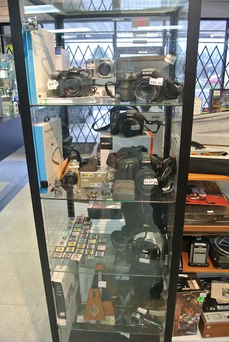Cash for Goods Outlet & Jewelry 4