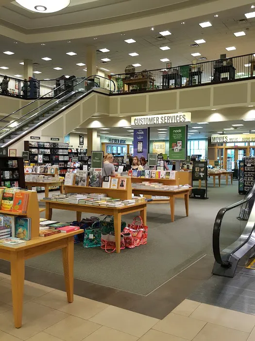 Barnes & Noble 5