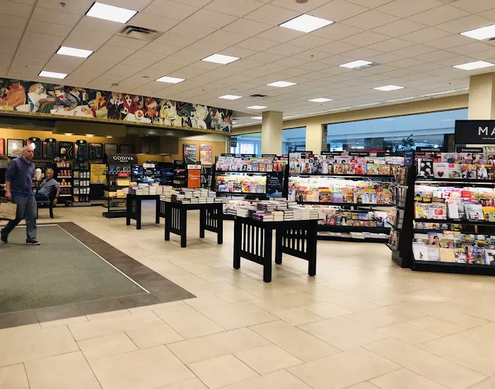 Barnes & Noble 5