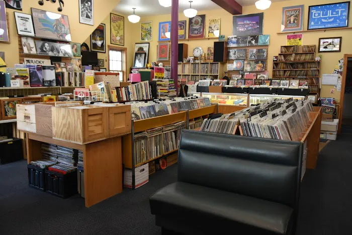 Stardust Records and Collectibles 2