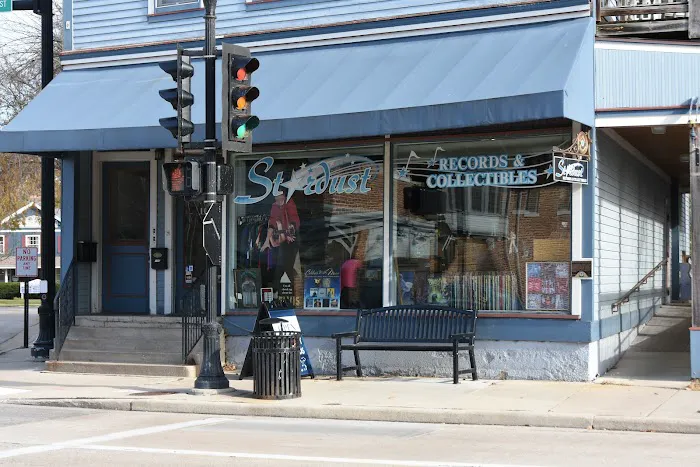 Stardust Records and Collectibles 2