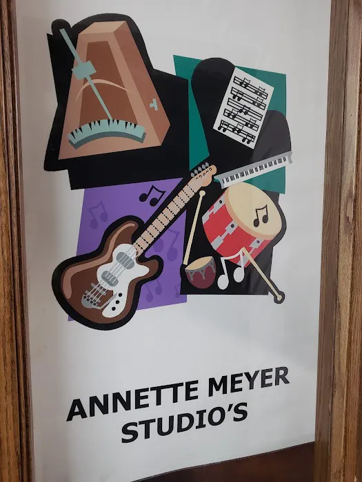 Annette Meyer Studios 4
