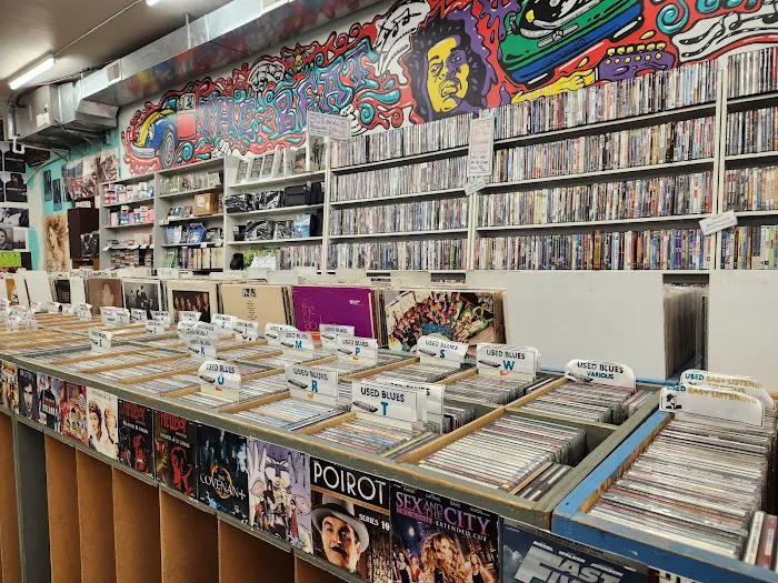 The Beat goes on Records and More LLC 5