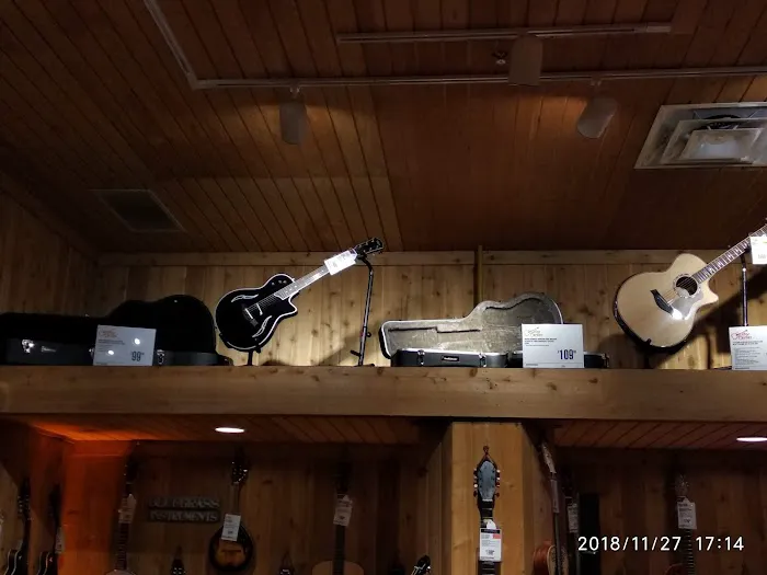 Guitar Center 5