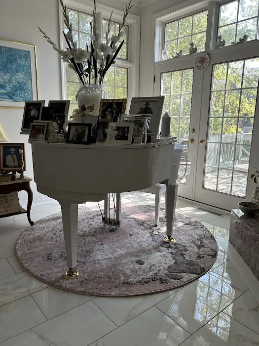 Piano Solutions 4