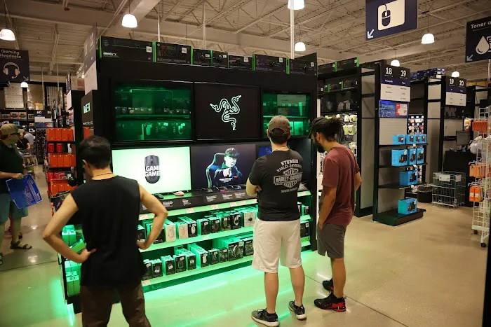 Micro Center 5