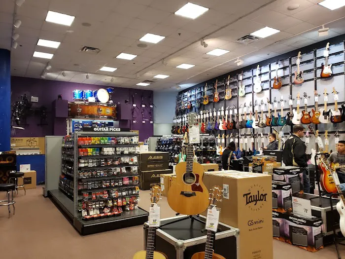 Guitar Center 4