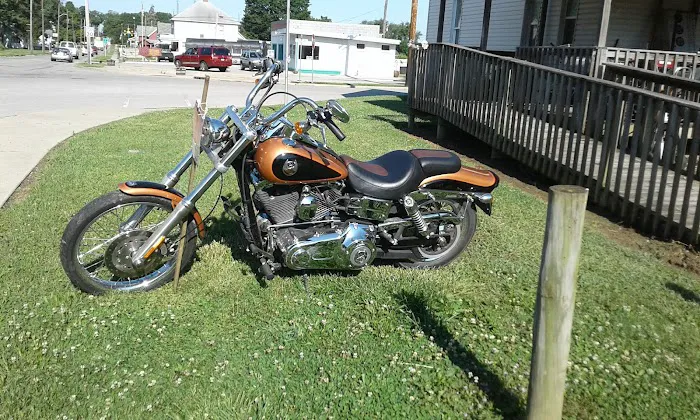 COUNTY LINE TRADING POST GLENWOOD 1