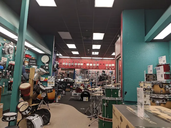 Guitar Center 4