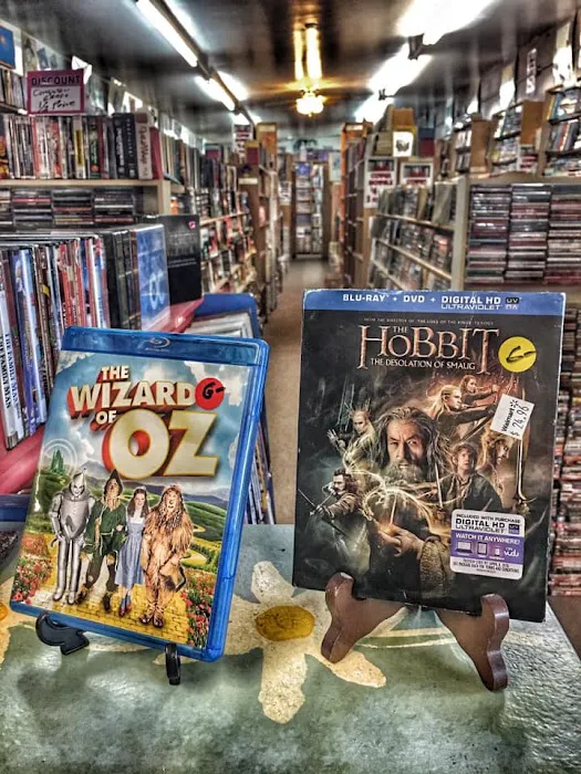 Jellybean's Used Books and Entertainment 3