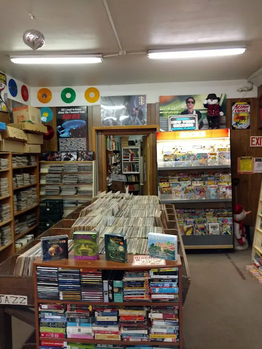 Jellybean's Used Books and Entertainment 3