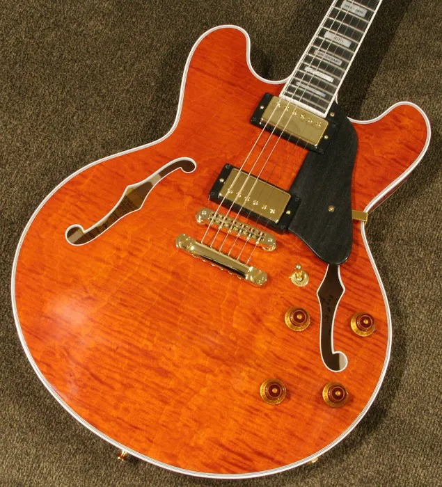 Green Oak Guitar 3