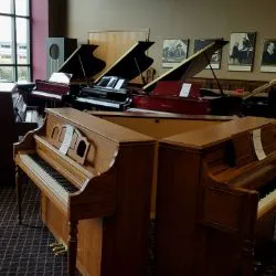 Steinway Piano Gallery of Detroit 3