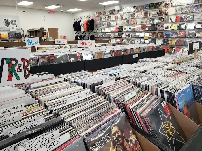 Dearborn Music - Farmington 4