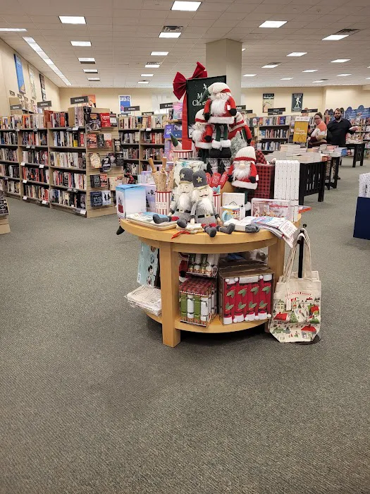 Barnes & Noble 5