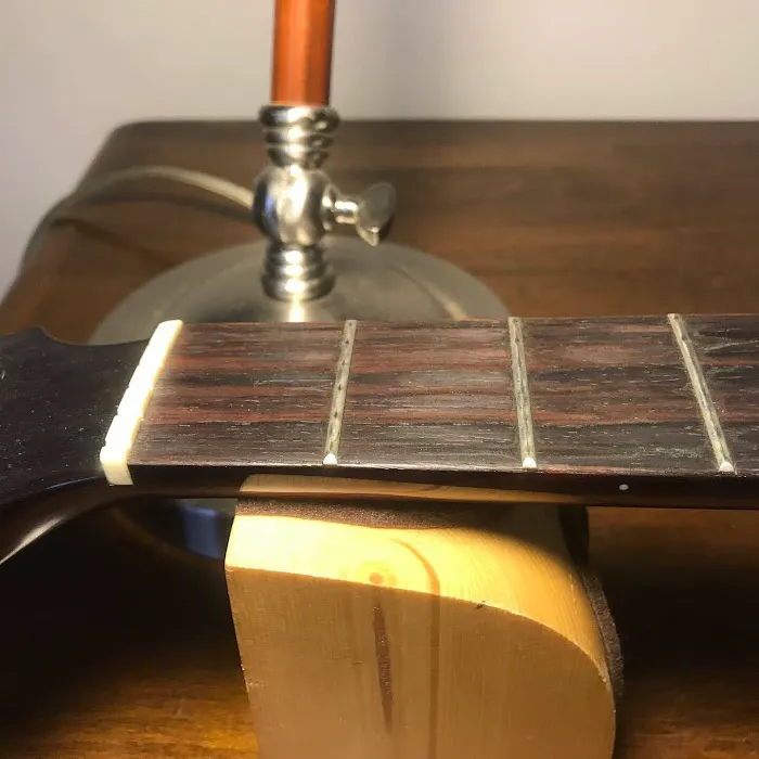 Brunson Guitars & Repairs 3