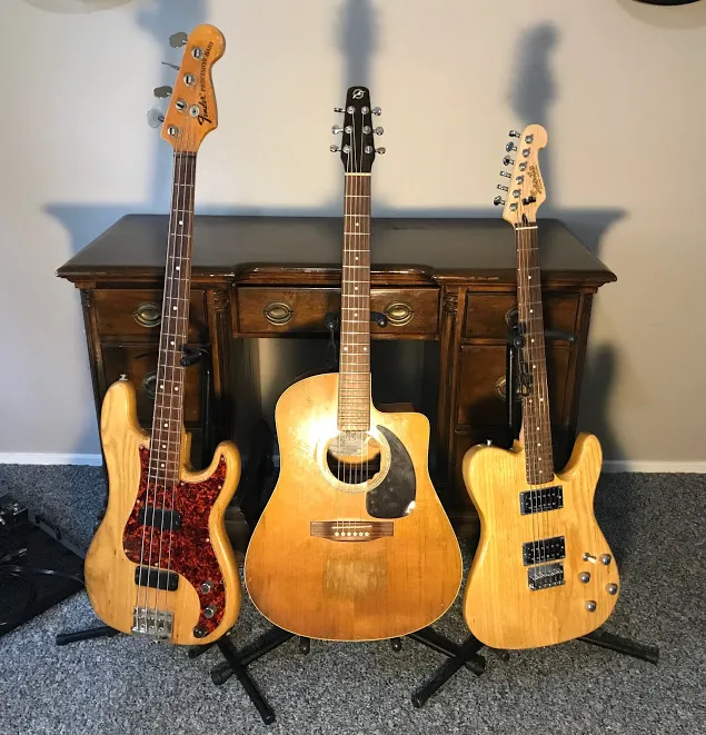 Brunson Guitars & Repairs 3