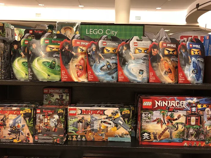 Barnes & Noble 4