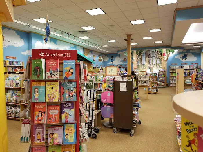 Barnes & Noble 4