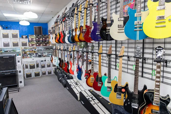 B's Music Shop 4