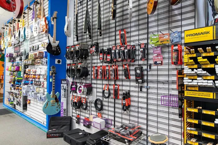 B's Music Shop 4