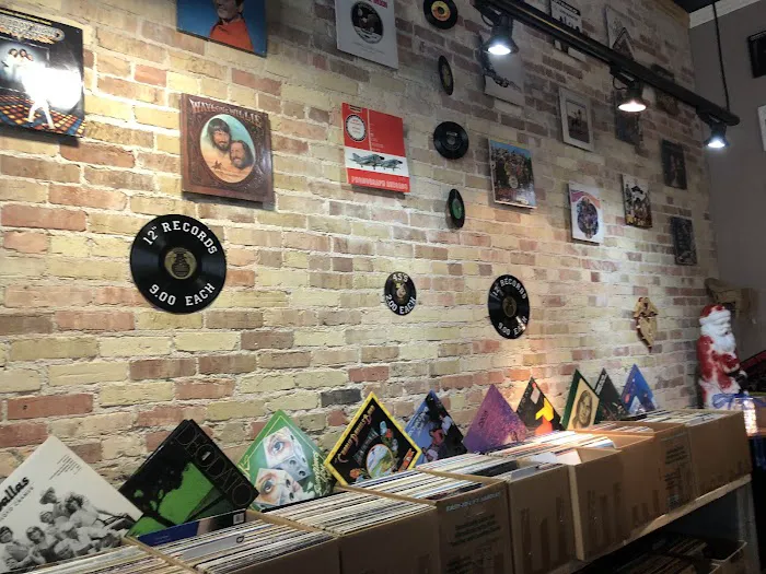 The Edge Record Store 4