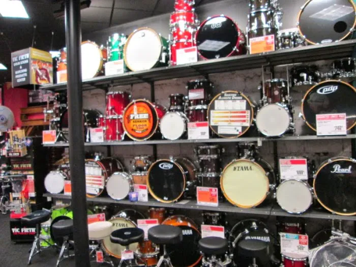 Guitar Center 4