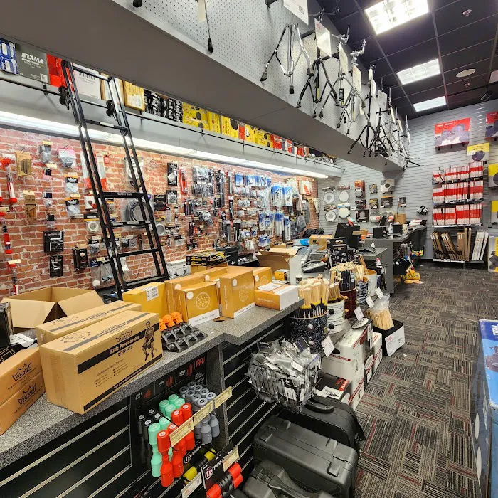Guitar Center 4