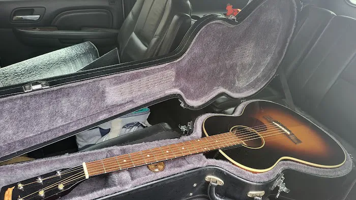 Guitar Center 4