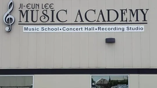 Ji-Eun Lee Music Academy 4