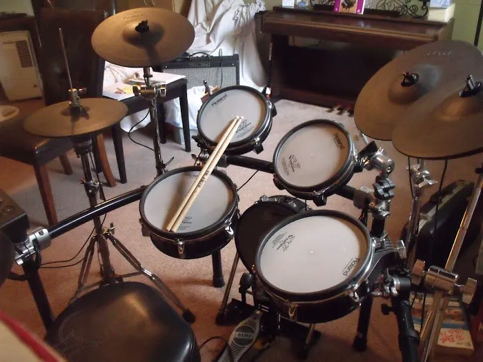 T.O.L. STUDIOS 4