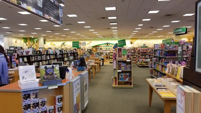 Barnes & Noble 4