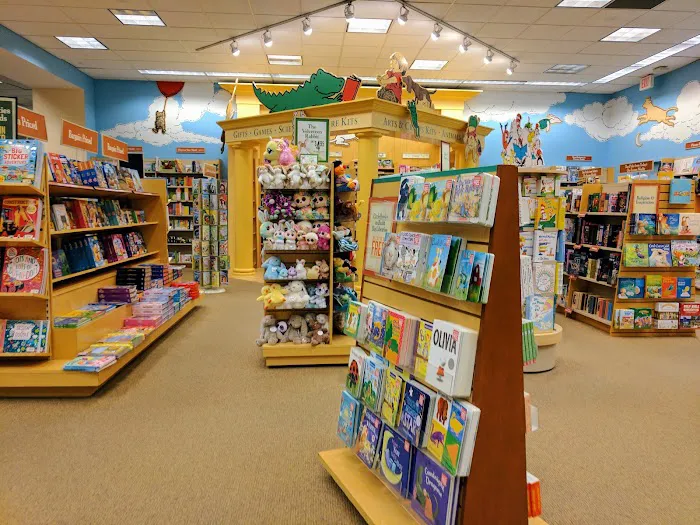 Barnes & Noble 4
