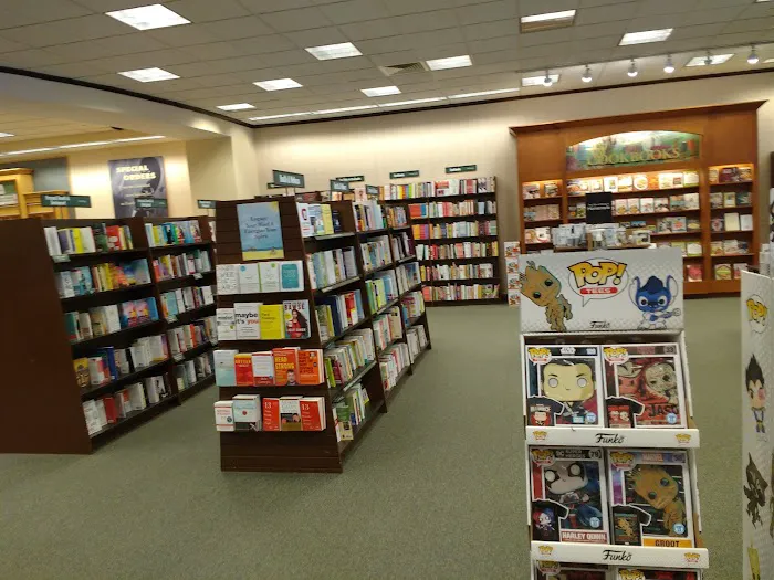 Barnes & Noble 4