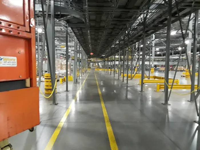 Guitar Center Warehouse 4