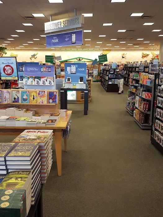 Barnes & Noble 4