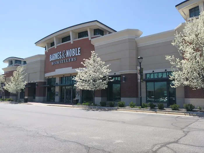 Barnes & Noble 4