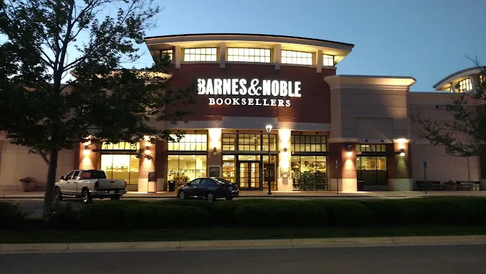 Barnes & Noble 4